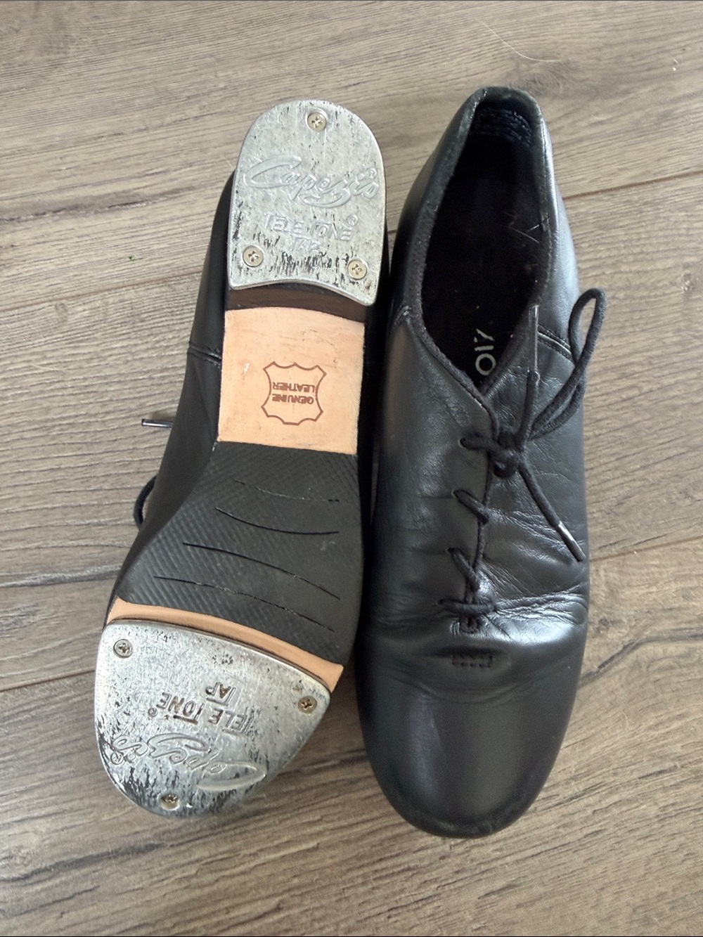 Capezio Black Lace Up Leather Tap Shoes, size 7